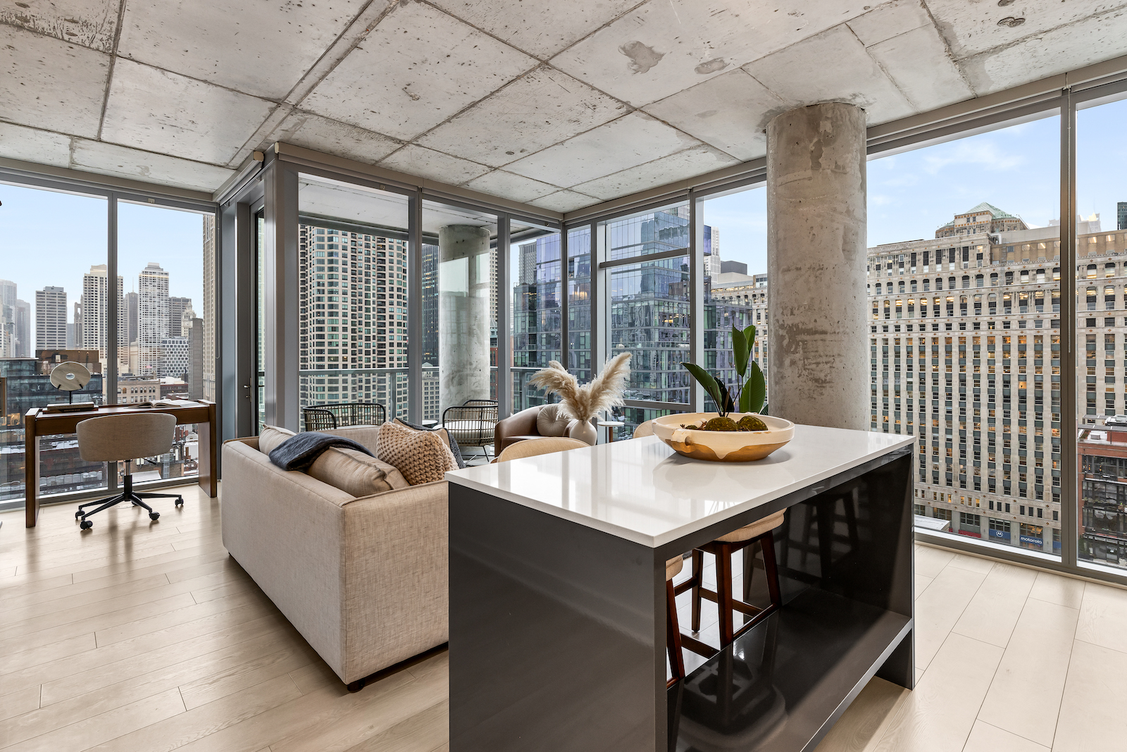 Broker Round Table: 3Eleven River North Luxury Apartments - Luxury ...