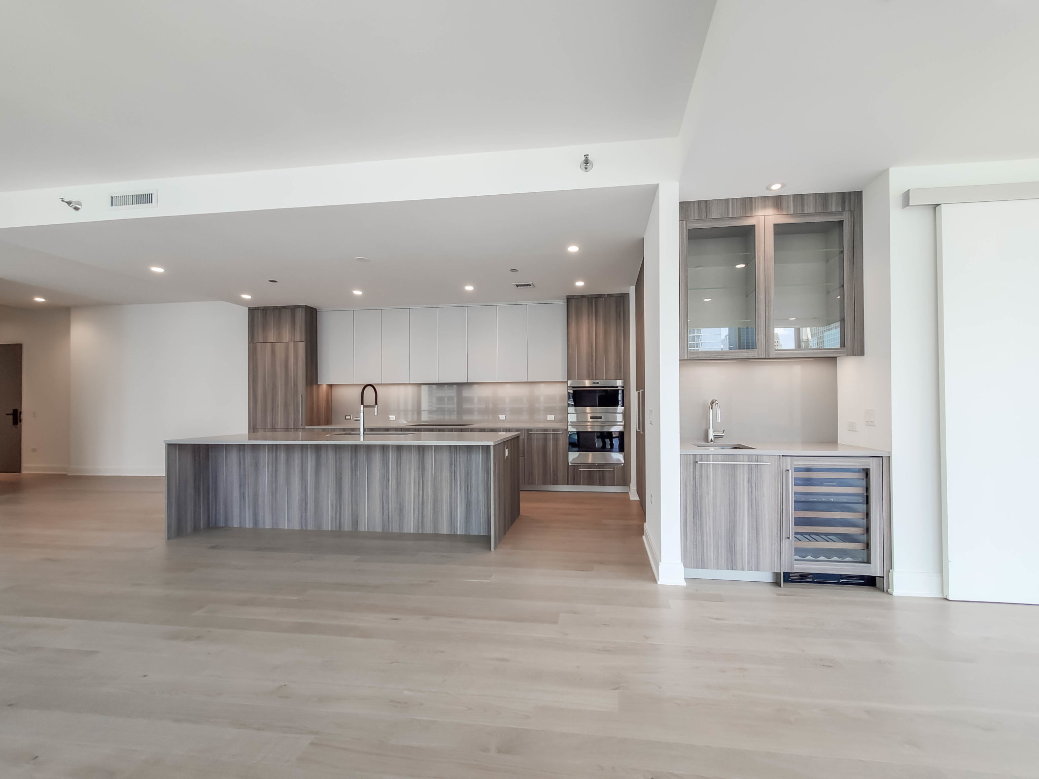 Luxury Design Elements Highlight — Apartments with Hardwood Floors
