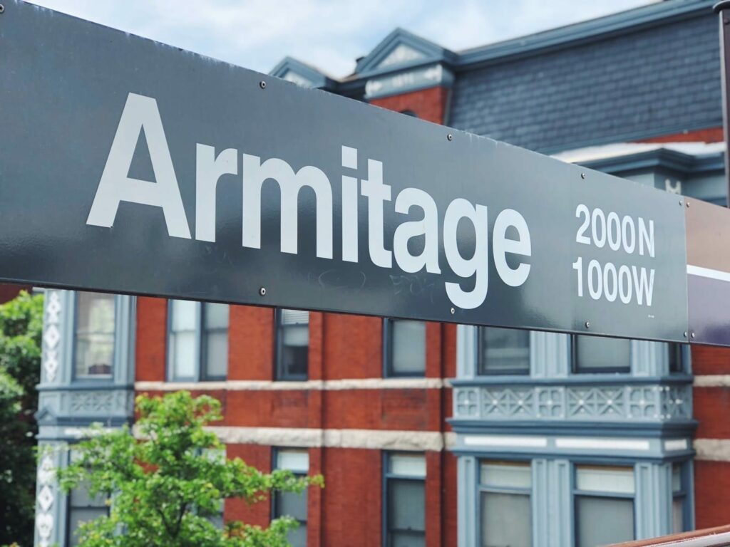 Armitage Avenue has some of Lincoln Park's best shops and restaurants.