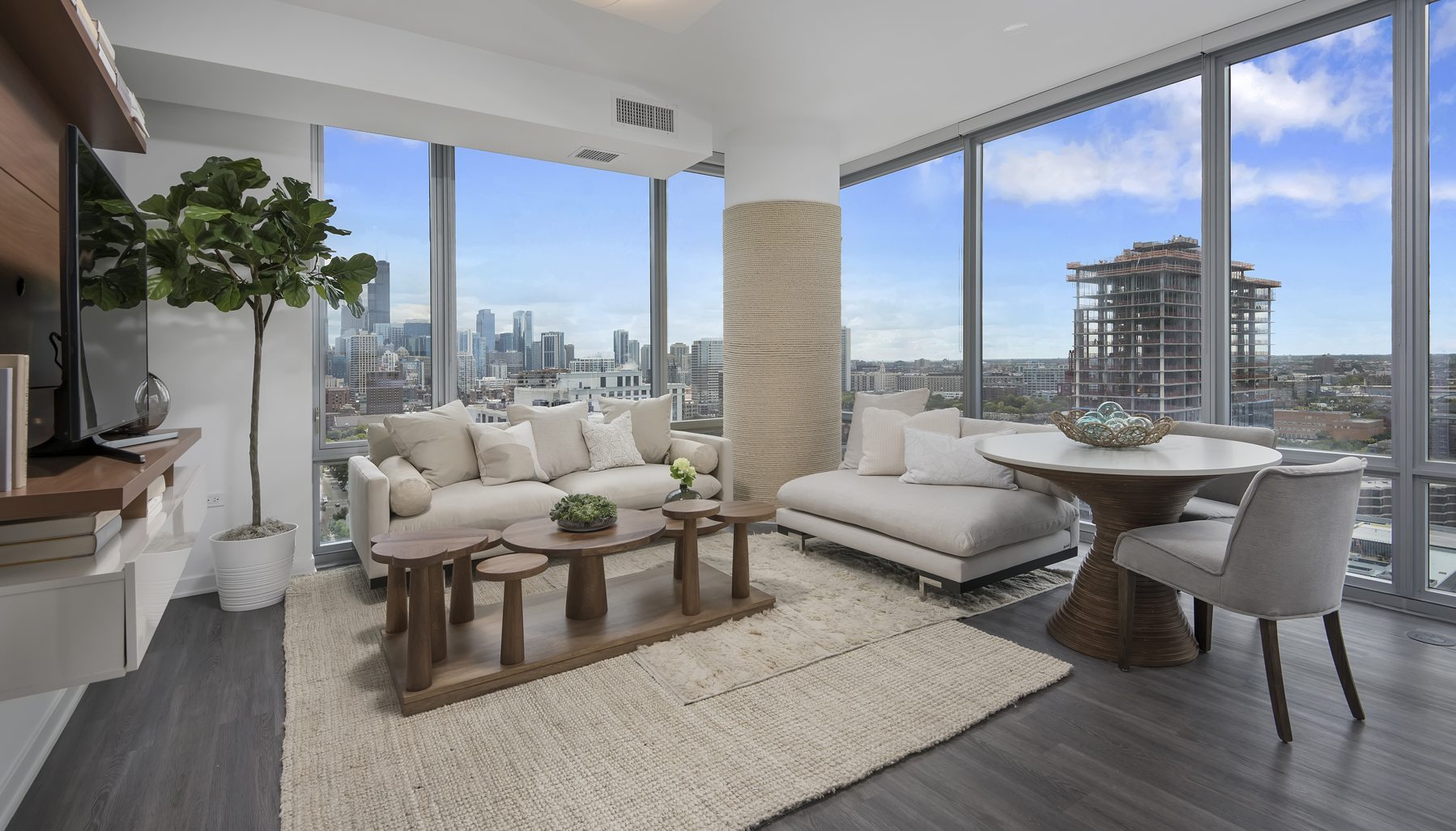 Broker Round Table: The Sinclair Gold Coast Apartments - Luxury ...