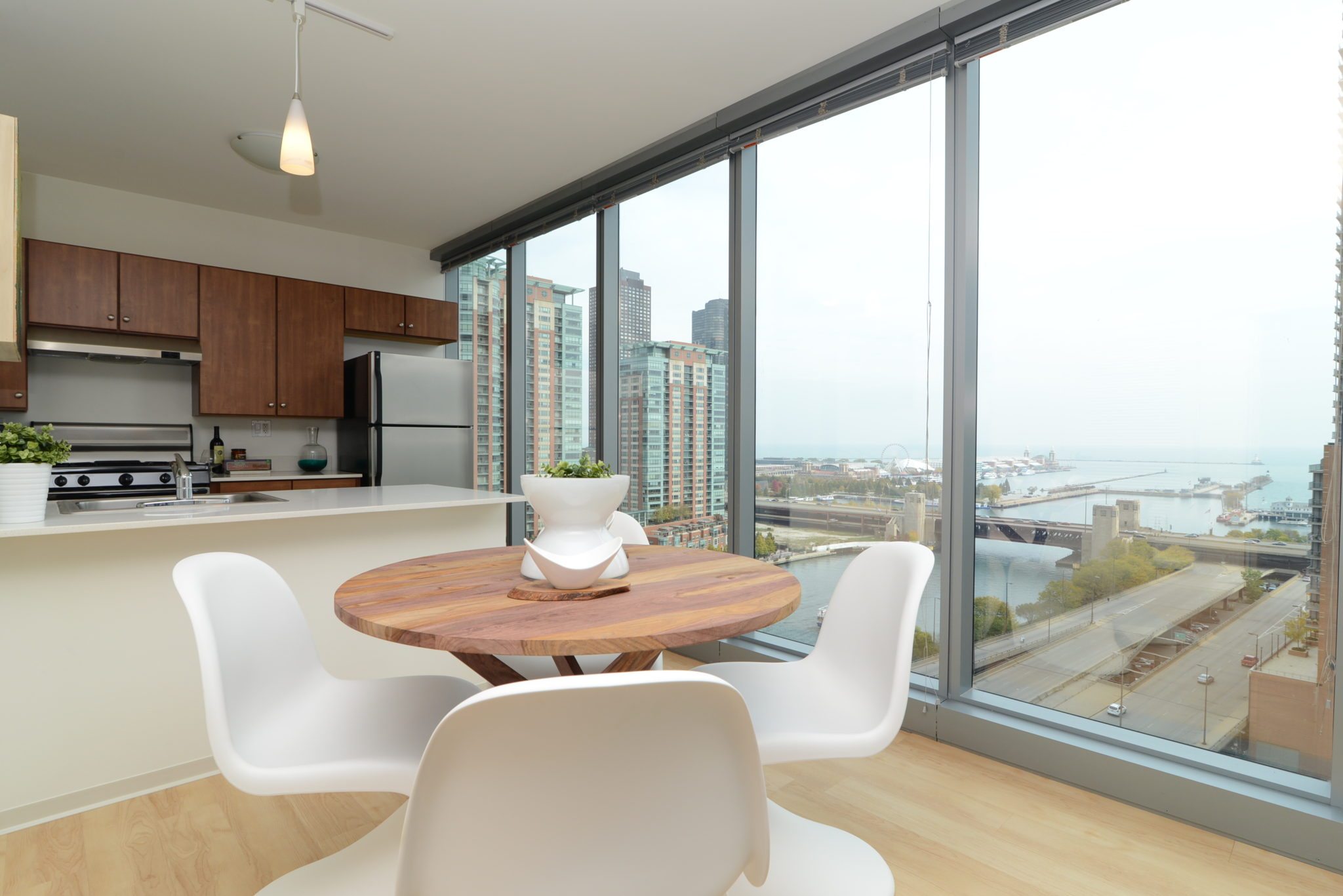 Great Lakeshore East Apartment Buildings You Should See Luxury