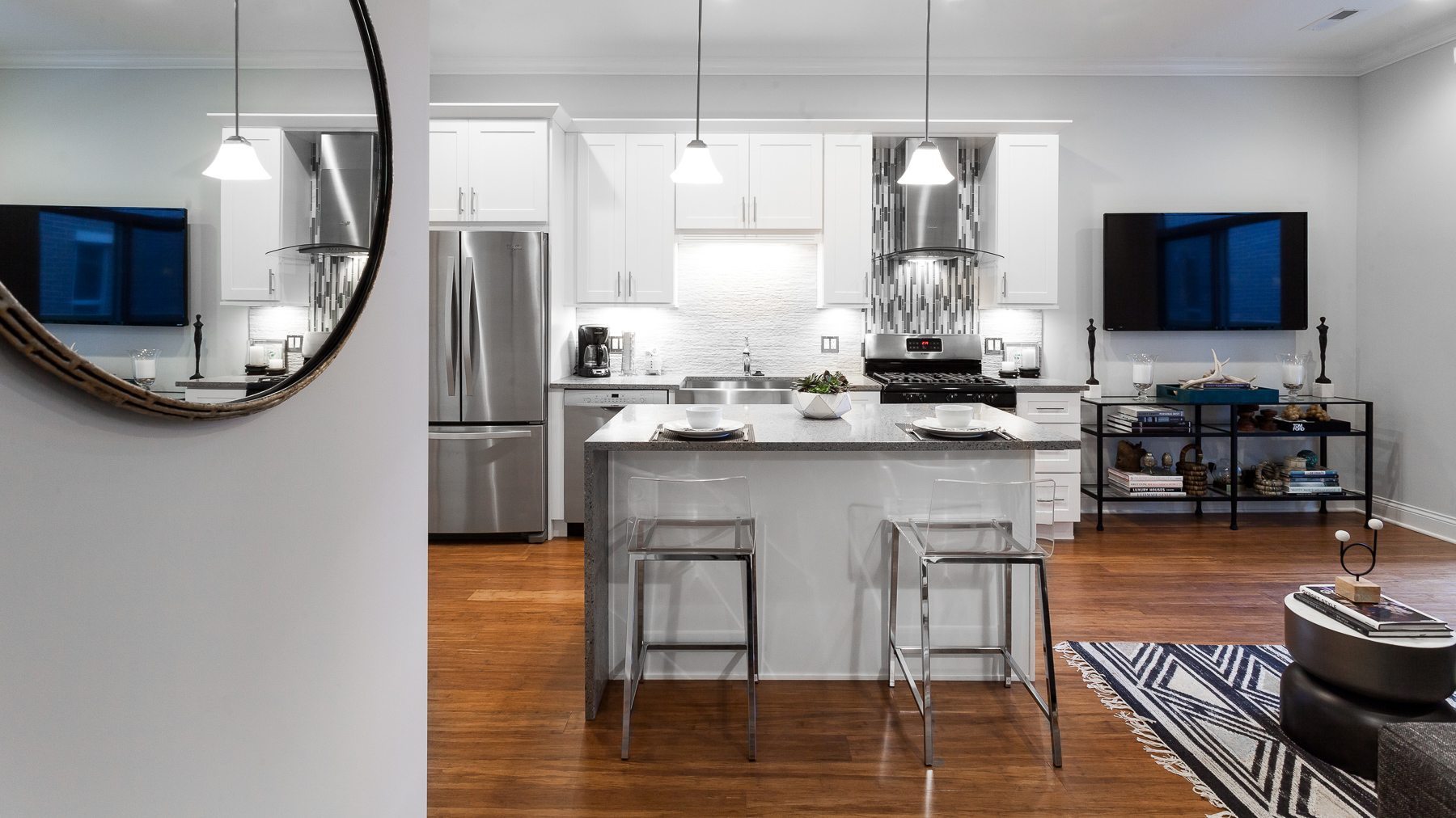 Fresh Look at West Loop Luxury Apartment Portfolio
